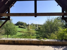 Maison en pierre pleine de charme et de surprises 3