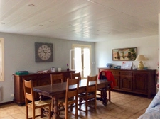 Maison spacieuse avec hangar carrelé 9