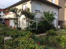 Maison rénovée 138 m2 quartier prisé 1