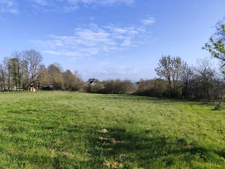 Terrain constructible 10 mn Centre de Brive  1