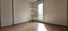 Appartement  type 2 de 48 m2 avec parking couvert proche jar 7