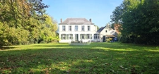Maison 9 pièces de 270 m2 avec terrain constructible de 4781 1
