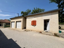 Maison au calme avec piscine et terrain arboré 18