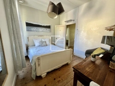 Maison de charme en pierre avec dépendance 10