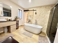 Maison pierre rénovée 12