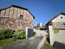 Ensemble immobilier maison et gites 4