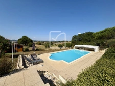 Plain-pied avec piscine et studio, proche de Brive 11