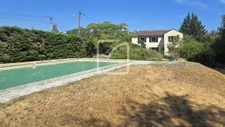 propriété de caractère avec grange, piscine et près de 1ha80 2