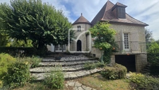 Maison en pierre 5 chambres   Un emplacement privilégié à So 1