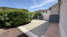 Maison d'habitation avec appartement indépendant, piscine et 21
