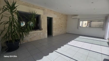 Immeuble avec fort potentiel   Habitation + Local commercial 8