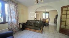 Maison avec 4 chambres dont une de plain-pied sur 465m2 de t 6
