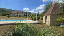Superbe maison familiale de 155 m2 avec piscine, vue dégagée 1