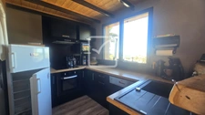 Vue dégagée, terrasse XXL et terrain constructible : un bien 6