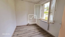 plain-pied de 68m2 sur 900m2 de terrain plat et clos. 7