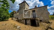 Maison en pierre à rénover   Un projet de caractère au coeur  4