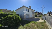Maison à deux minutes à pied des commerces 13