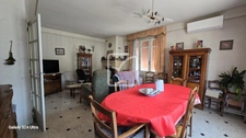 Maison individuelle avec atelier sur 500m2 de terrain clos. 8