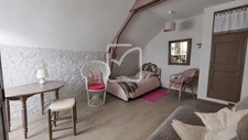 Maison de charme rénovée avec terrain et four à pain. 14