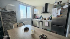 Bel appartement de 89 m2 avec deux balcons et garage. 4