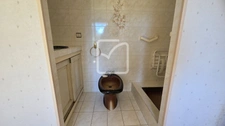 propriété de caractère avec grange, piscine et près de 2 hec 19