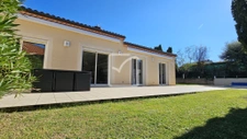 Très belle maison familiale de plain-pied avec piscine à Sou 3