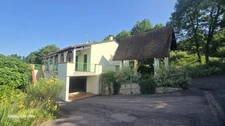 Belle maison de plain-pied avec vue dégagée, studio indépend 16