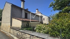 Belle bâtisse en pierre, au calme avec un fort potentiel 18