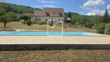 Superbe maison familiale de 155 m2 avec piscine, vue dégagée 22