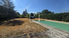 propriété de caractère avec grange, piscine et près de 2 hec 3