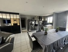 Coup de coeur pour cette très belle maison avec piscine à la  6