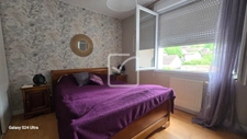 Maison d'habitation avec appartement indépendant, piscine et 9