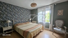 Maison d'habitation avec appartement indépendant, piscine et 8