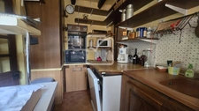 Belle bâtisse en pierre, au calme avec un fort potentiel 9