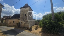 Maison en pierre à rénover   Un projet de caractère au coeur  2