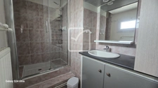 Maison d'habitation avec appartement indépendant, piscine et 18