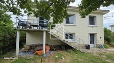 Maison individuelle de 103m2 sur 650m2 de terrain clos. 12