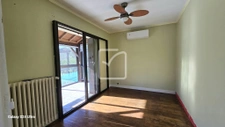 Maison individuelle sur 664m2 de terrain clos. 8