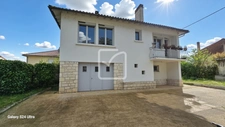 Maison à deux minutes à pied des commerces 1