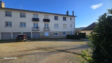 Bel appartement de 89 m2 avec deux balcons et garage. 14