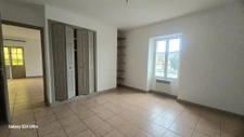 Maison avec 2 appartements-garage et jardin. 10