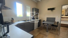 Superbe maison familiale de 155 m2 avec piscine, vue dégagée 13