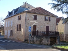  BELLE MAISON DE VILLAGE FORT POTENTIEL 2