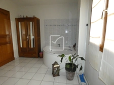 TRES BELLE MAISON RECENTE DANS QUARTIER RESIDENTIEL CALME 8
