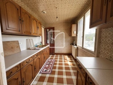 MAISON de VILLAGE AVEC JARDIN PROCHE DES COMMODITES 3