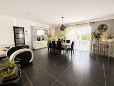 SUPERBE MAISON CONTEMPORAINE DE PLAIN PIED PRESTATIONS HAUT  5