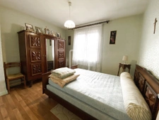 JOLIE MAISON 2 LOGEMENTS QUARTER CALME. 6