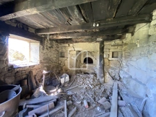 MAISON EN PIERRE AVEC GRANGE ATTENANTE ET FOUR A PAIN 3