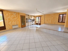 ENSEMBLE IMMOBILIER-ANCIENNE BOULANGERIE + APPARTEMENT 5 CHA 4