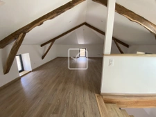 TRES JOLIE MAISON EN PIERRE ETAT NEUF 9